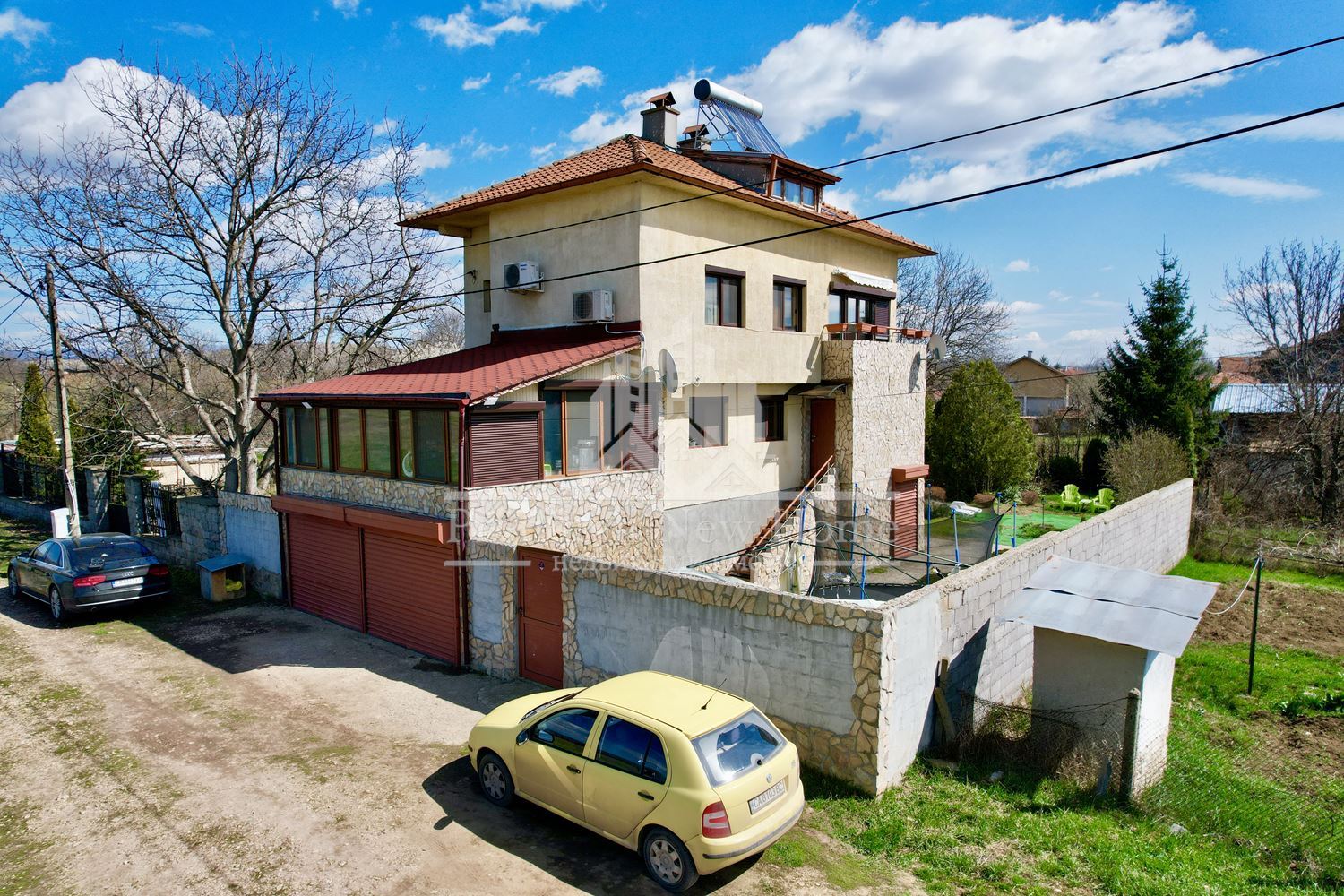 Къща - София, област, с.Долна Малина - 0