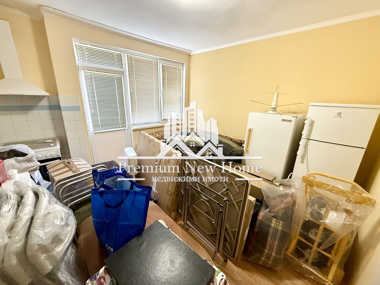 Къща - София, област, с.Божурище - 0