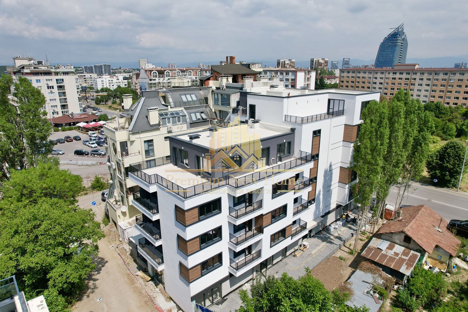 AURUM II-0 AURUM II - 0