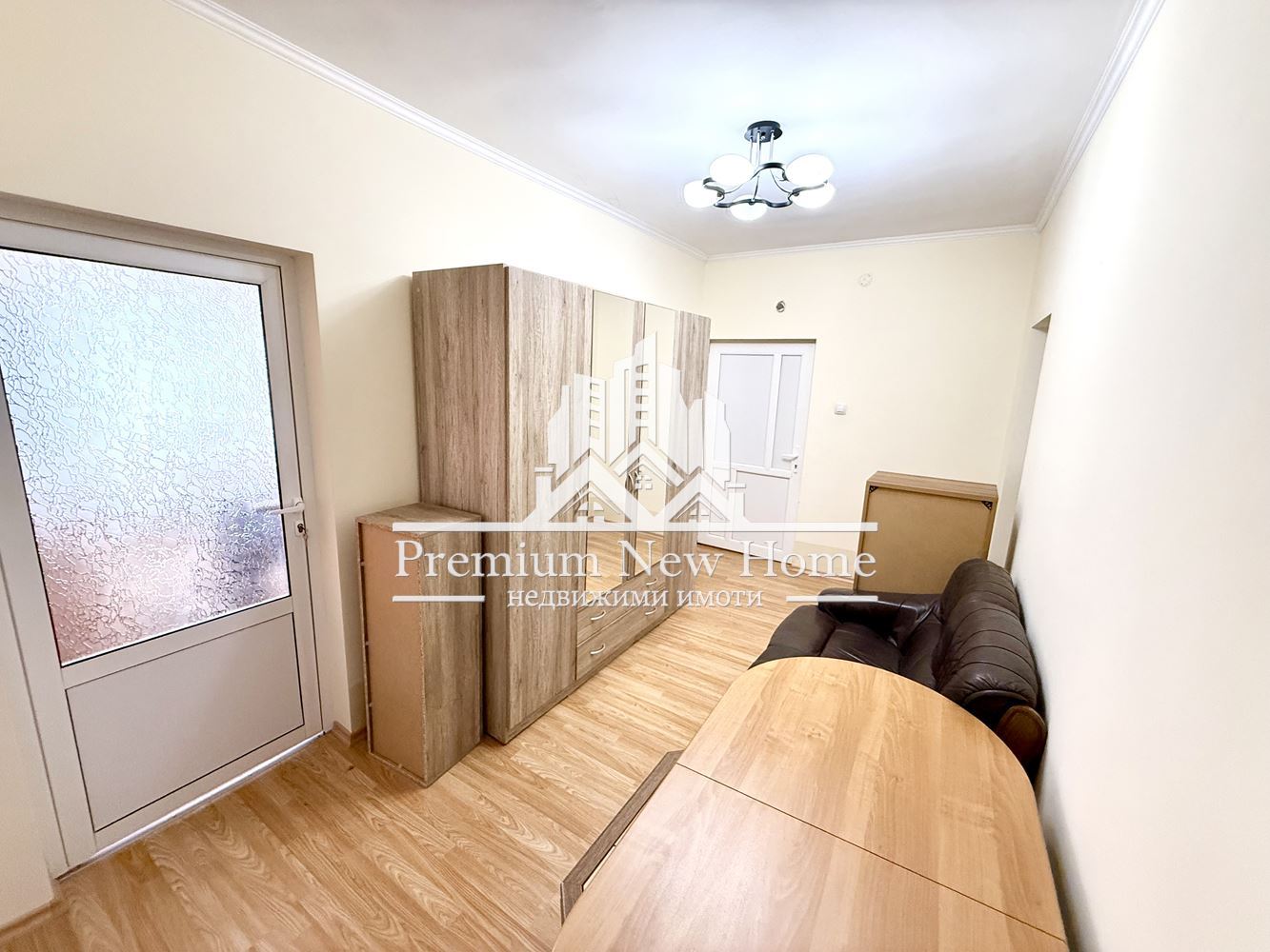 Къща - София, област, с.Божурище - 0