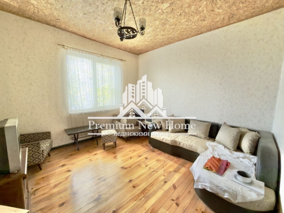 Етаж от къща - София, Княжево - 0