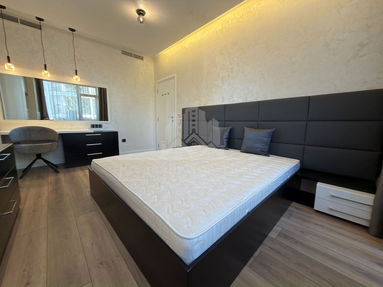 4-стаен - София, Витоша - 0