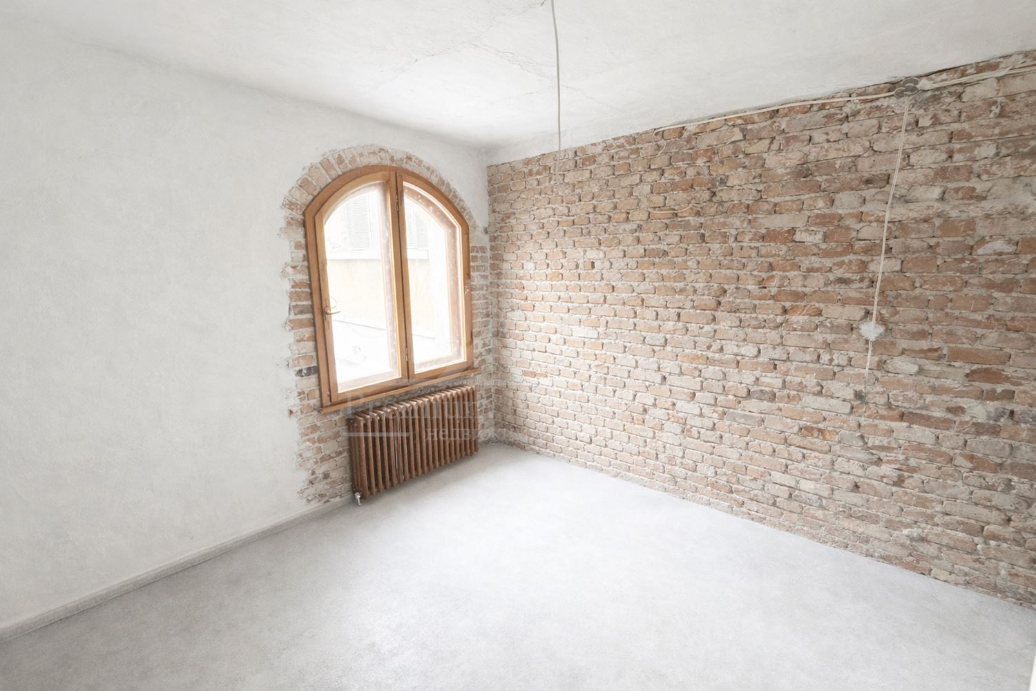 Етаж от къща - София - 0