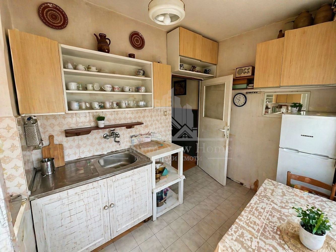 2-стаен - София, Дружба 1 - 0