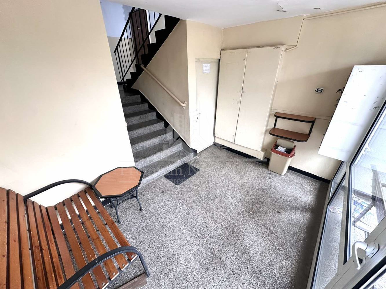 2-стаен - София, Дружба 1 - 0