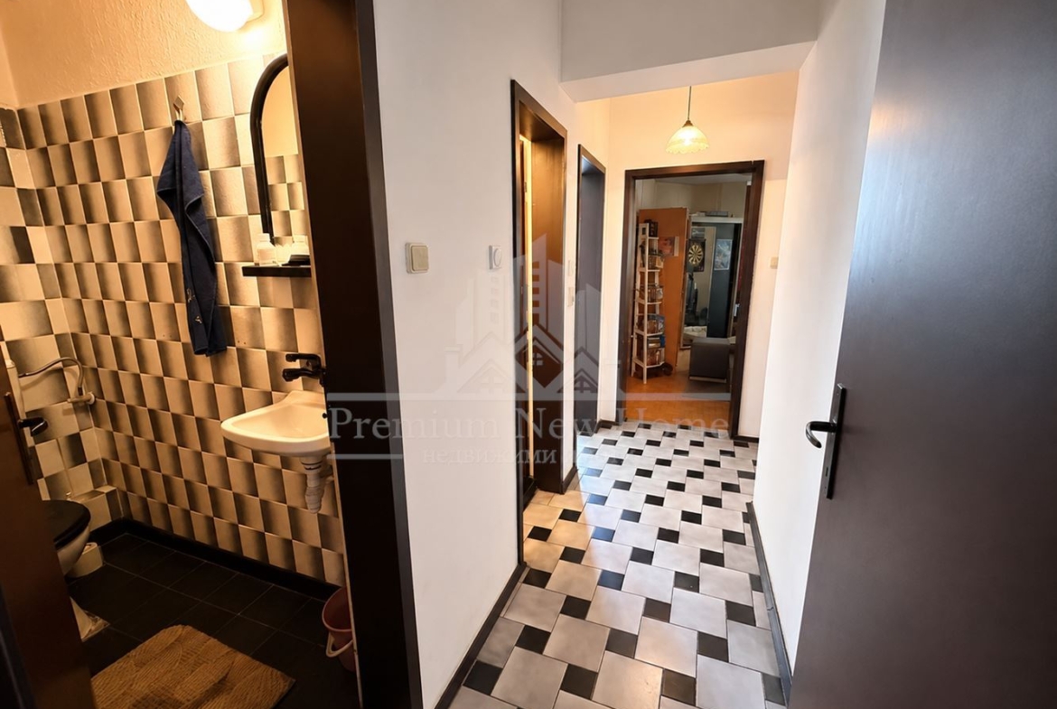 1170